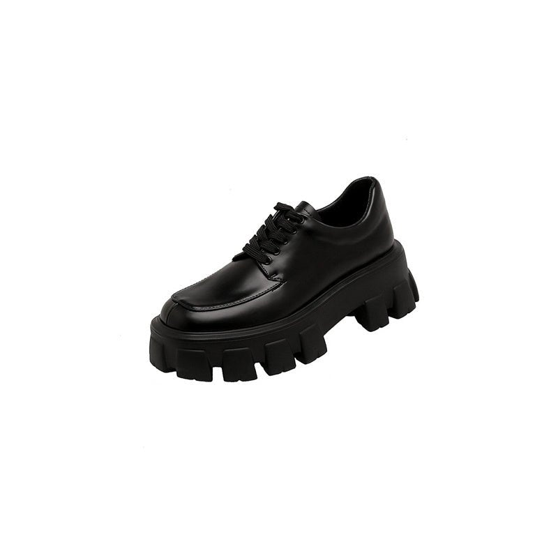 A Woman With A Platform And A Single Shoe Matte single lining
