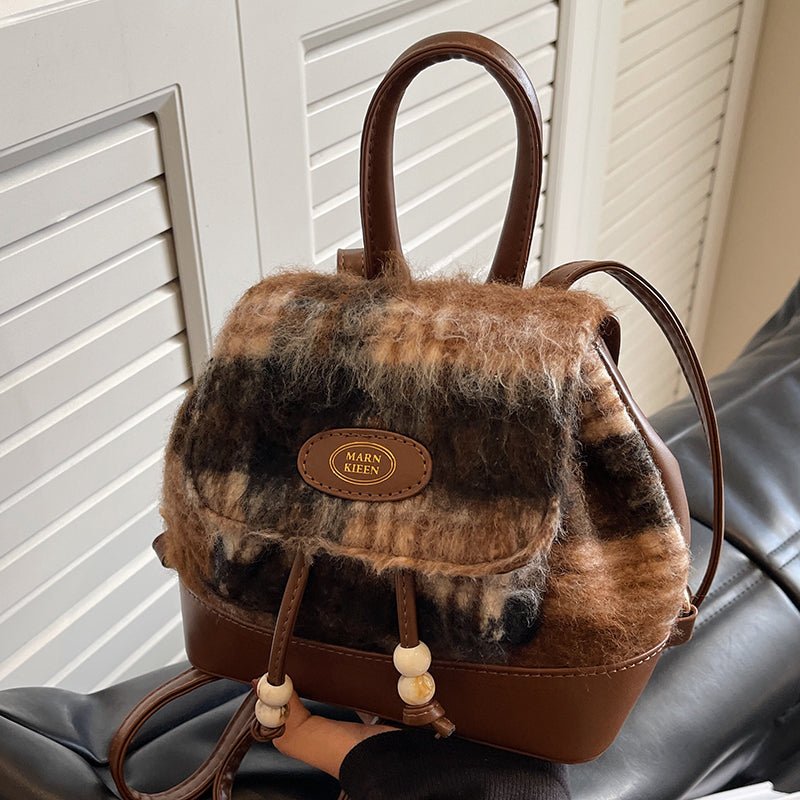 Chic Casual Bag: Women's Latest Fashion Backpack Brown Plaid