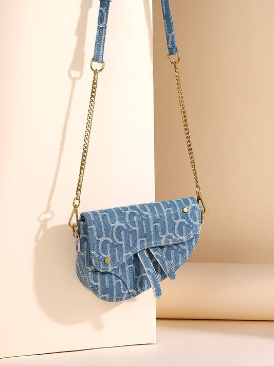 Chic Women's Vintage Denim Saddle Bag: Timeless Fashion Statement Blue