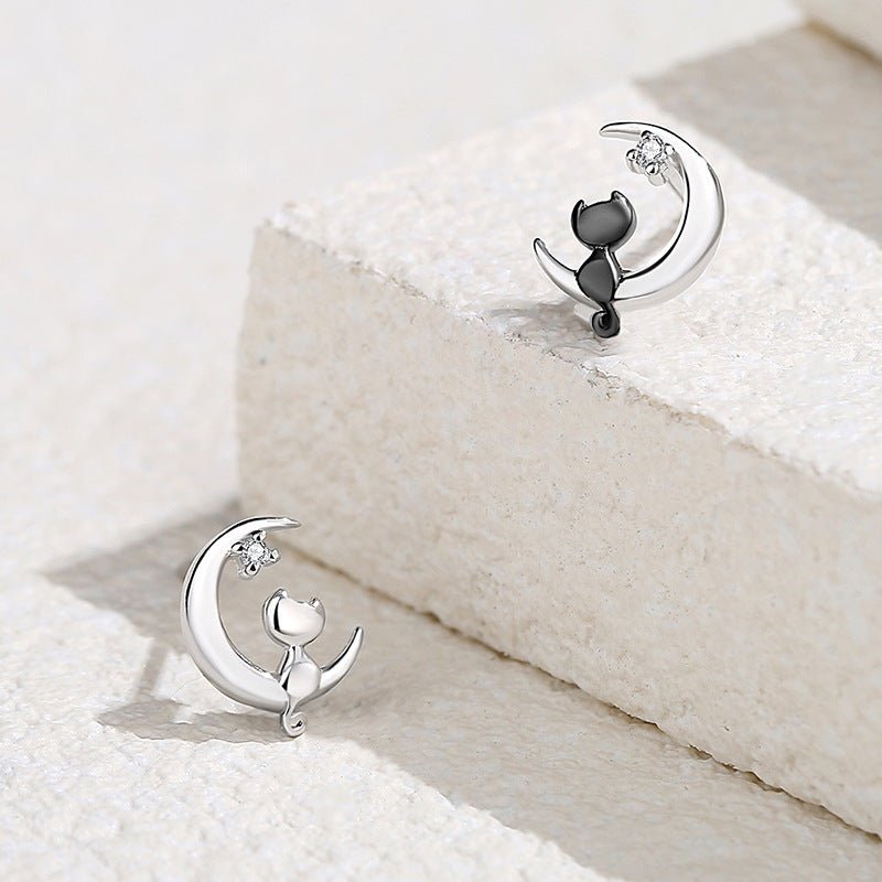 Cute and Compact 925 Sterling Silver Moon Love Cat Stud Earrings White Gold Color