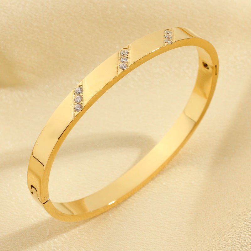 Diamond Bracelet: Euro - American Beveled 3 - Diamond Titanium Steel Gold