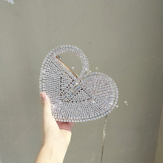 Elegant Heart - Shaped Clutch: Flashing Diamond Dinner Bag Silver