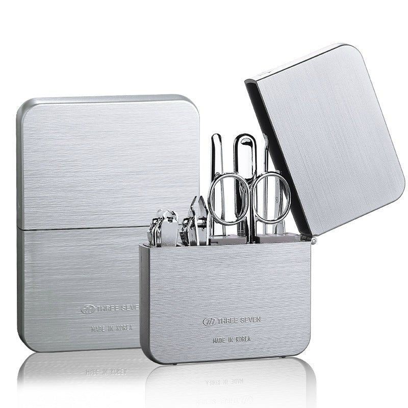 Essential Nail Clipper Set: Precision Grooming Tools for Nails Silver