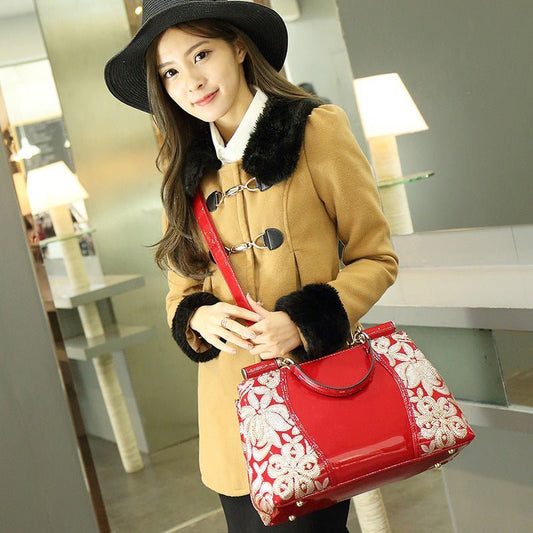 European Clutch Leather Handbags – Fashion Brand Wine red trumpet