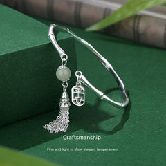 Exquisite Design: Pure Silver Tassel Opening Hand Bracelet Bracelet