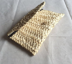 Hand - woven clutch Apricot