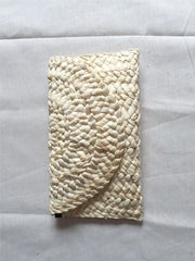 Hand - woven clutch Apricot
