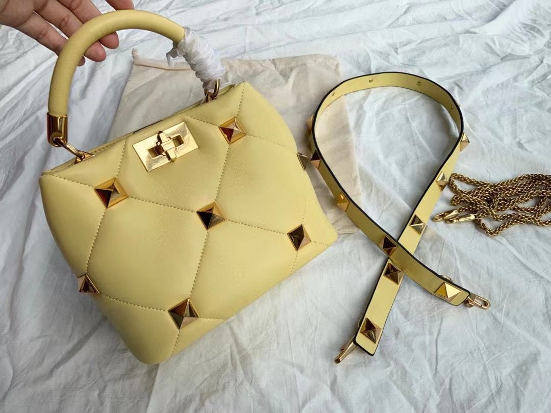 High - End Rivet Clutch Bag for Women - Trendy & Unique Design Yellow