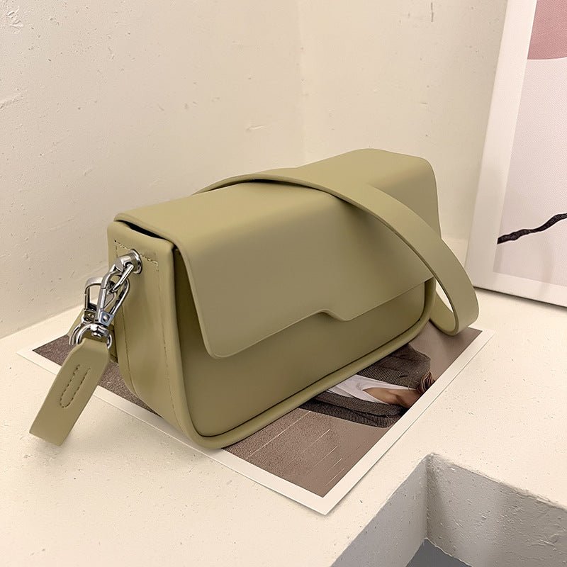 Korean Style Niche Baguette Shoulder Bag for Simple Elegance Green