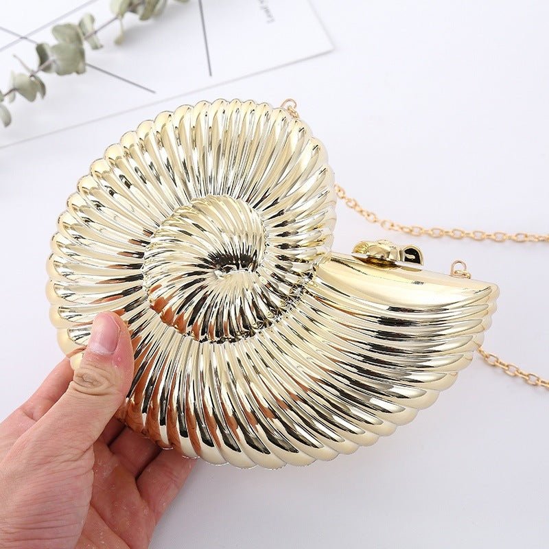 Ladies New Conch Fashion Clutch Conch Gold