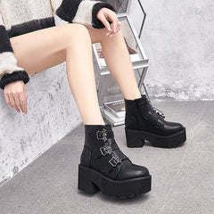 Lady Japanese Harajuku Punk Bat Buckle Gothic Style Short Boots Black