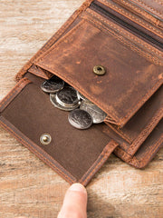 Layer Leather Short Clutch Bag Dark brown