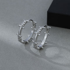 Men's Thorn Plant Ear Clip Earrings - Stylish and Edgy Ear Accessories Pattern Pair