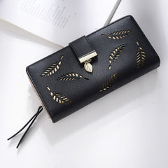 Pastoral small floral rhombic clutch Black A