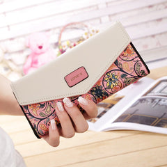 Pastoral small floral rhombic clutch Pink