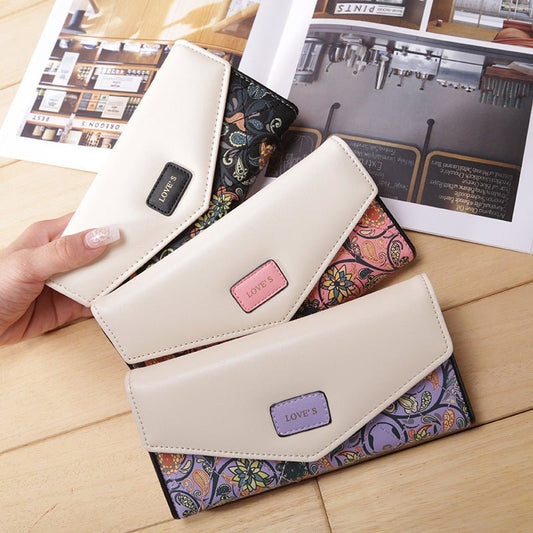 Pastoral small floral rhombic clutch Apricot A