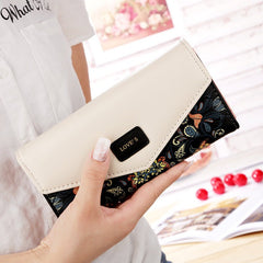 Pastoral small floral rhombic clutch black