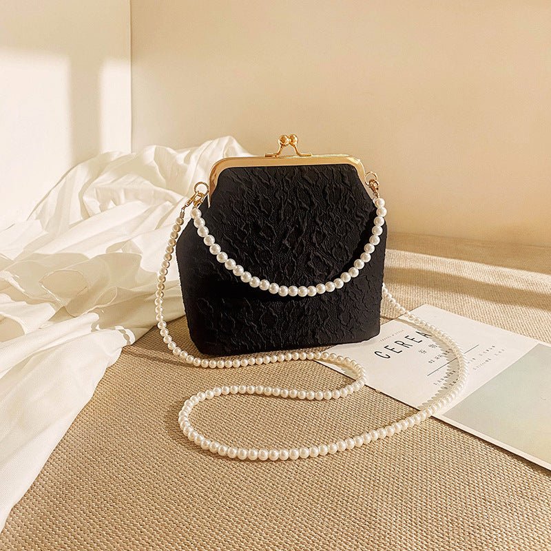 Pearl Tote: Elegant Mini Chain Crossbody Bag with Pearlescent Accents Black Shoulder Strap