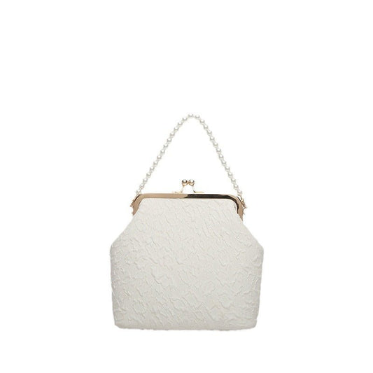 Pearl Tote: Elegant Mini Chain Crossbody Bag with Pearlescent Accents Beige Chain