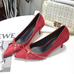 Pointed rivet high heels Red