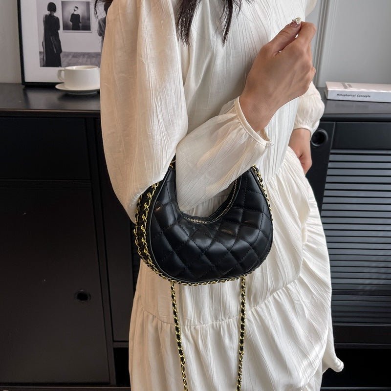 Popular Texture Chain Crossbody Bag Black