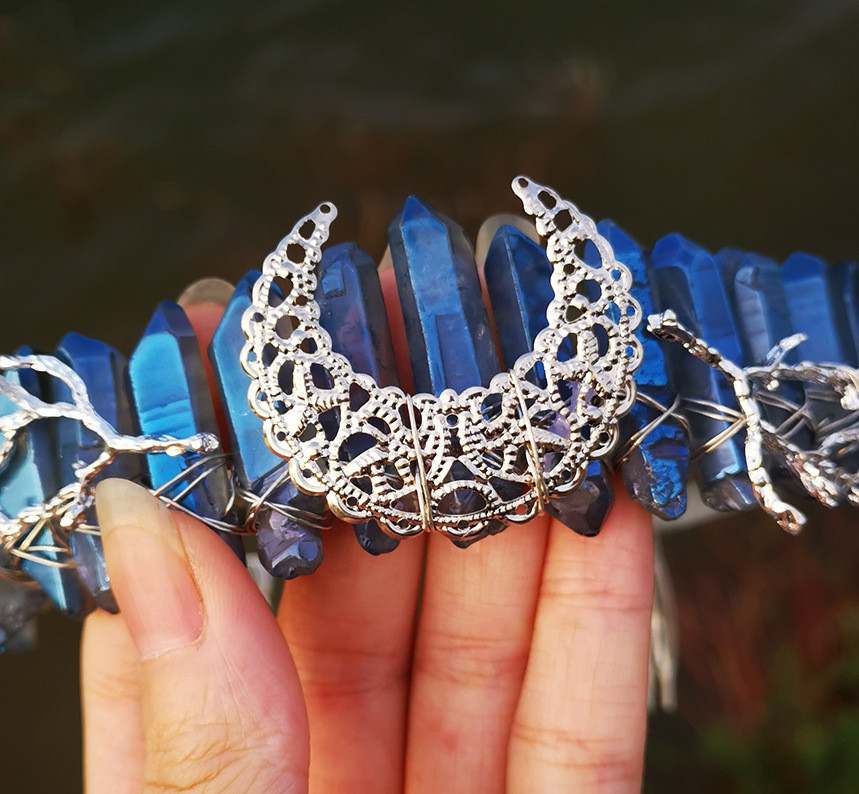 Rainbow Crystal Crown Hair Band: Natural Elegance and Beauty Dark Blue