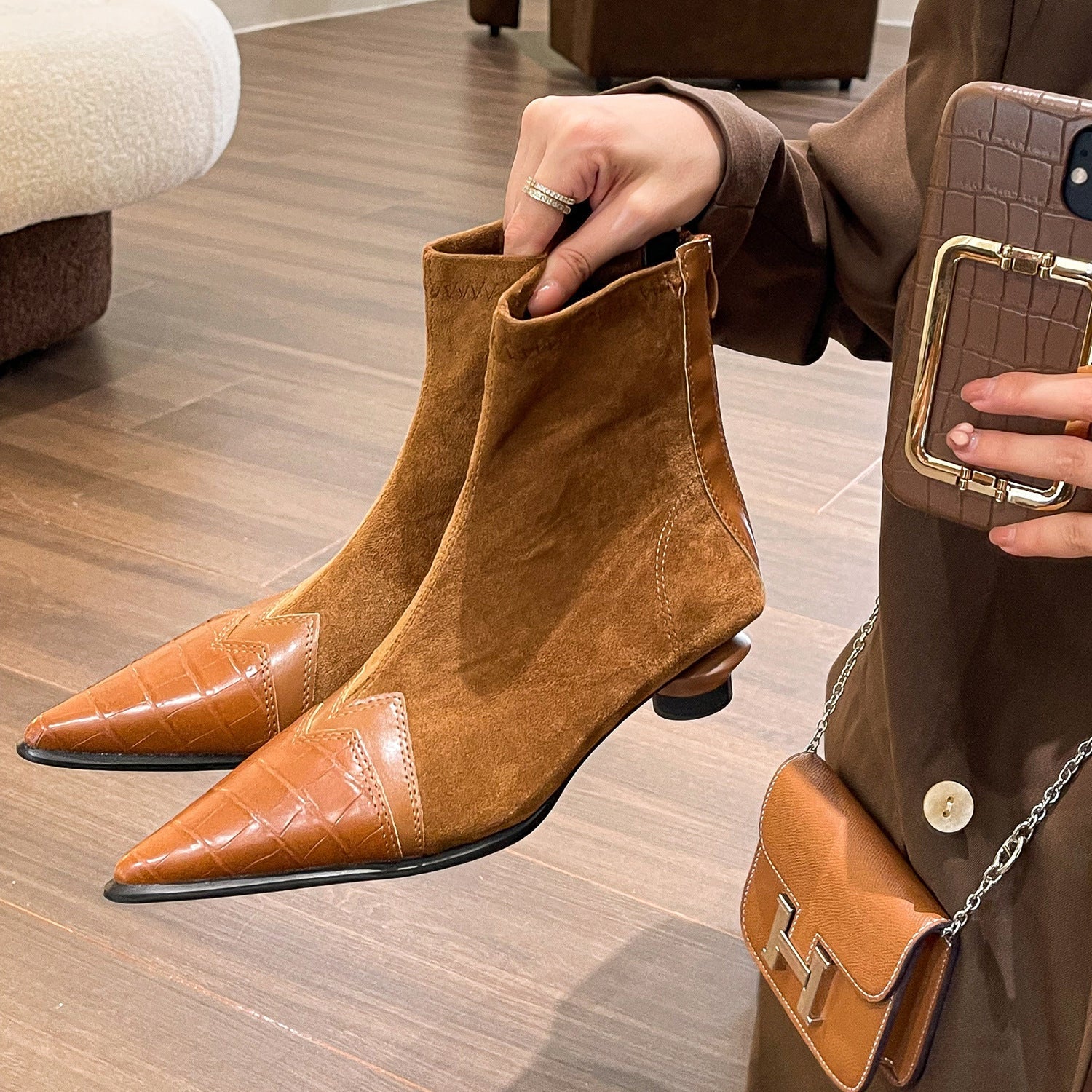 Retro Patchwork Pointed Boots Back Zipper Kitten Heel Brown