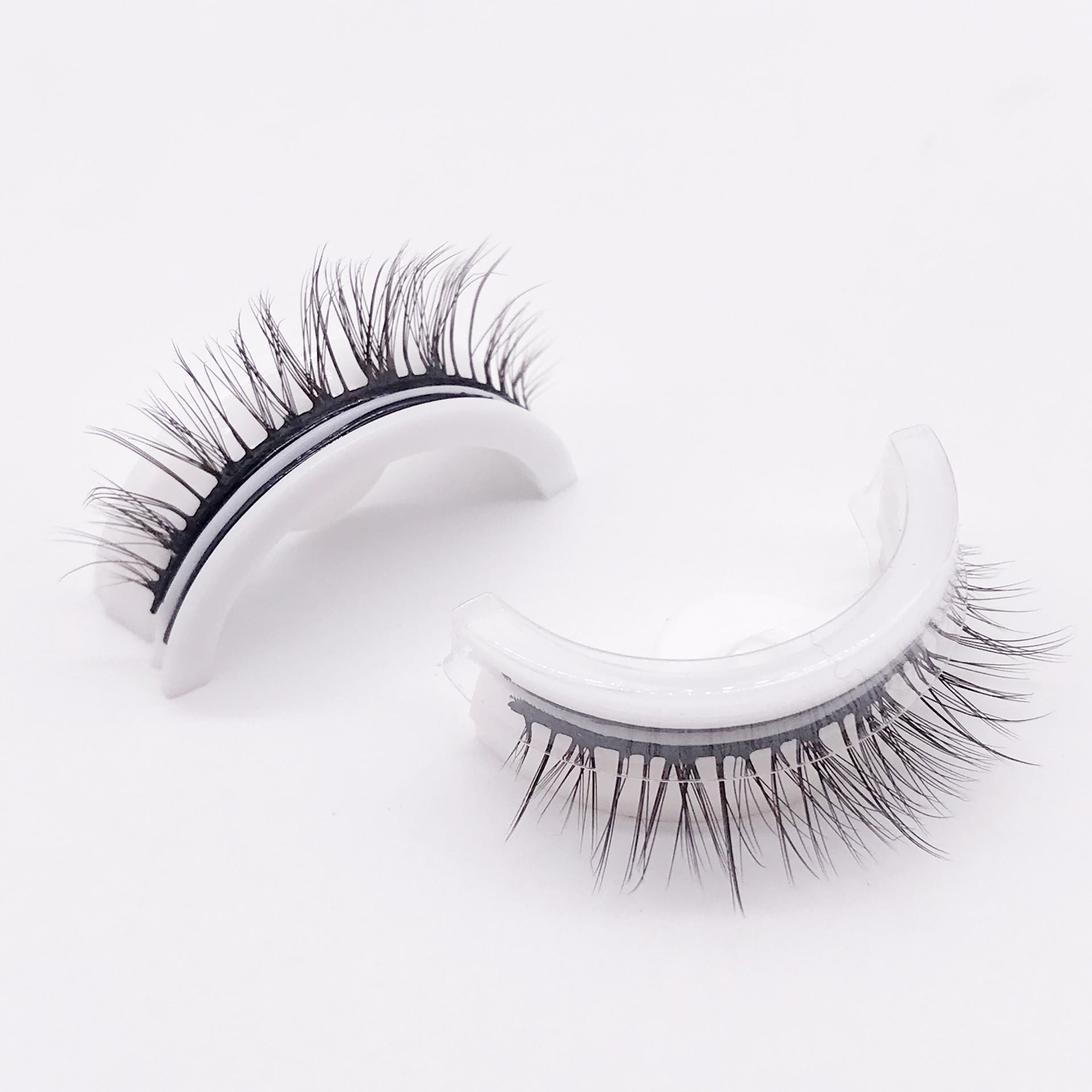 Self Adhesive Reusable 3D Mink Lashes Natural False Eyelashes L08 natural style