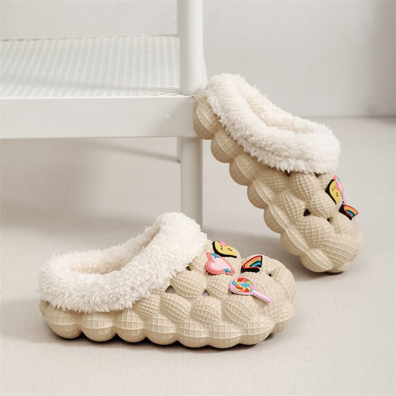 Simple Casual Essential Indoor Slippers Your Feet's Favorite Companion Creamy White