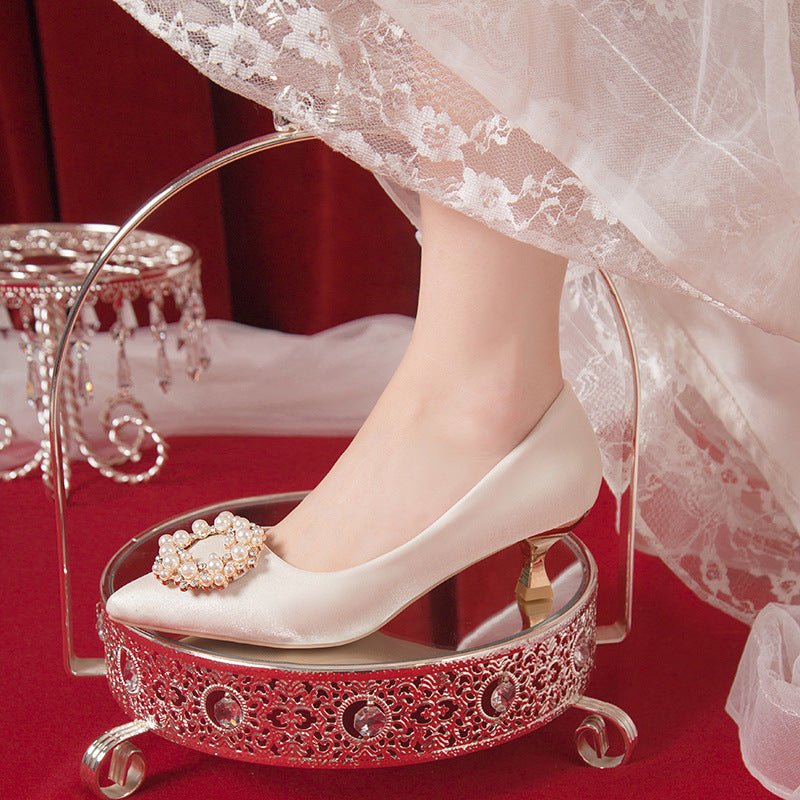 Slip - on Bridesmaid Flats Fairy Style Stiletto Heel for Wedding dresses Beige Chunky Heel