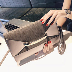 Stylish Clutch Bag Shoulder Messenger Bag for Everyday Use Champagne Gold