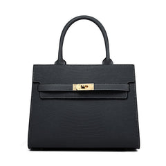 Stylish Large Capacity Clutch Bag for Summer Weddings and Commutes Black