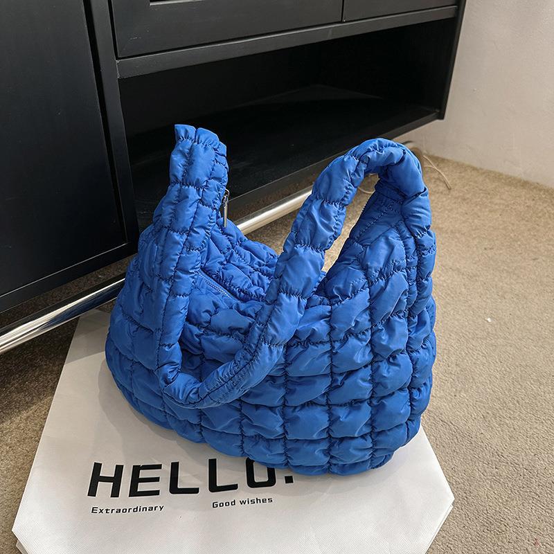 Stylish Pleated Cloud Shoulder Handbag - Fashion Statement Bag Blue