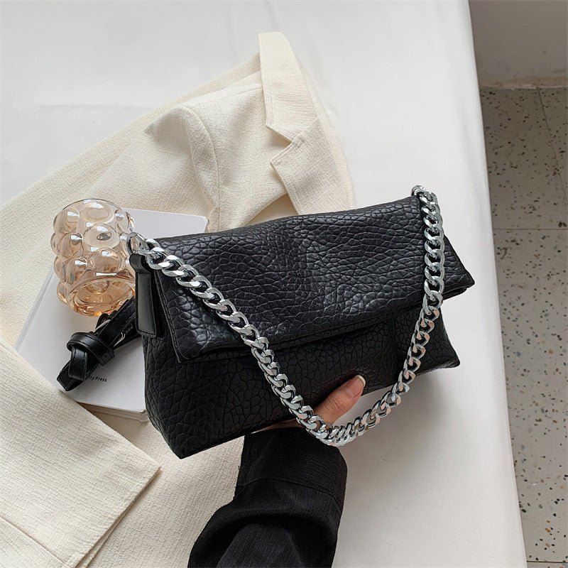 Texture One Shoulder Soft - Faced Envelope Chain Bag Black