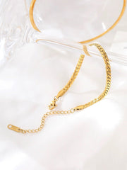 Timeless Elegance: Women's Simple Cuban Fade - Resistant Bracelet Gold