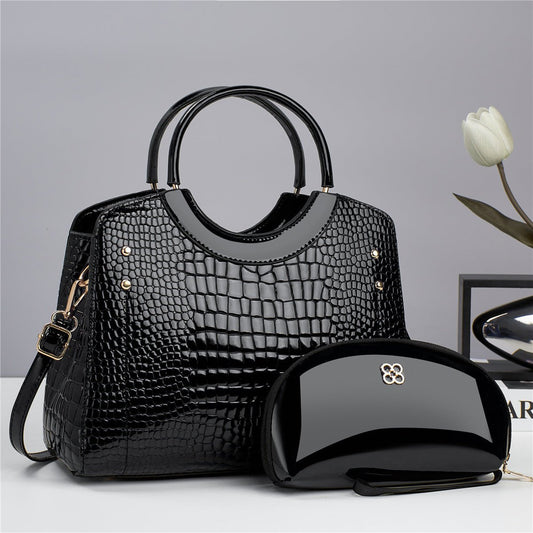 Trendy Clutch Cross - Body Bag for Moms and Kids Black