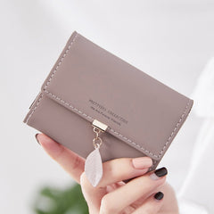 Ultra - Thin Leaf Clutch: Korean Multi - Card Business Holder Light Blue