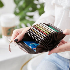 Ultra - Thin Leaf Clutch: Korean Multi - Card Business Holder Grey