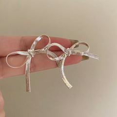 Vintage Chain Bow Earrings: Timeless Elegance for Chic Styling Silver