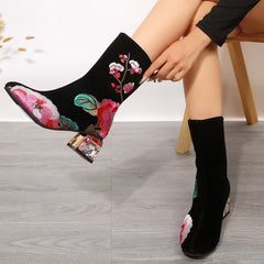 Vintage Embroidery Autumn And Winter Women's Boots Black