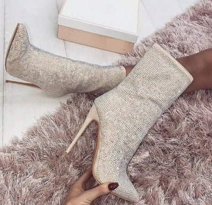 Women Pointed Toe Heeled Boots Black