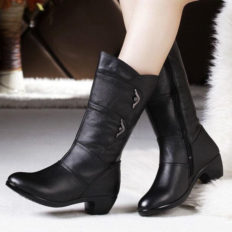 Women's Fashion Velvet Padded Warm Round Head Upper - wrapping Boots Black Single Liner
