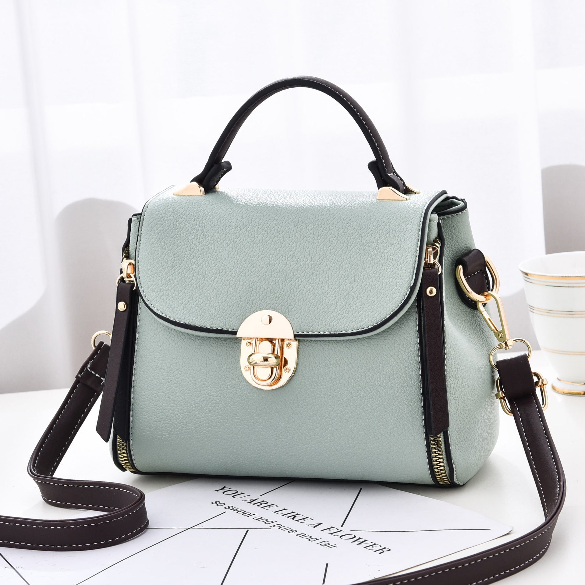 Women's Shoulder Bag European And American Fashion Lychee Pattern Portable Light Green