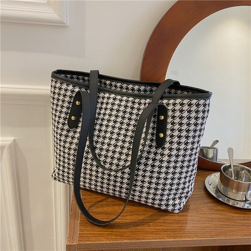 Women's Stylish Large Capacity Houndstooth Pattern Bag Black